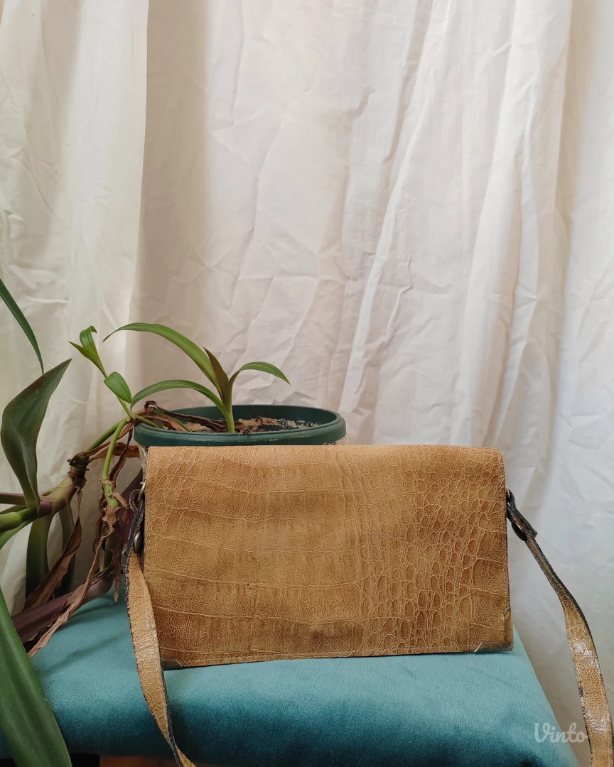 Vintage kožna kroko torbica