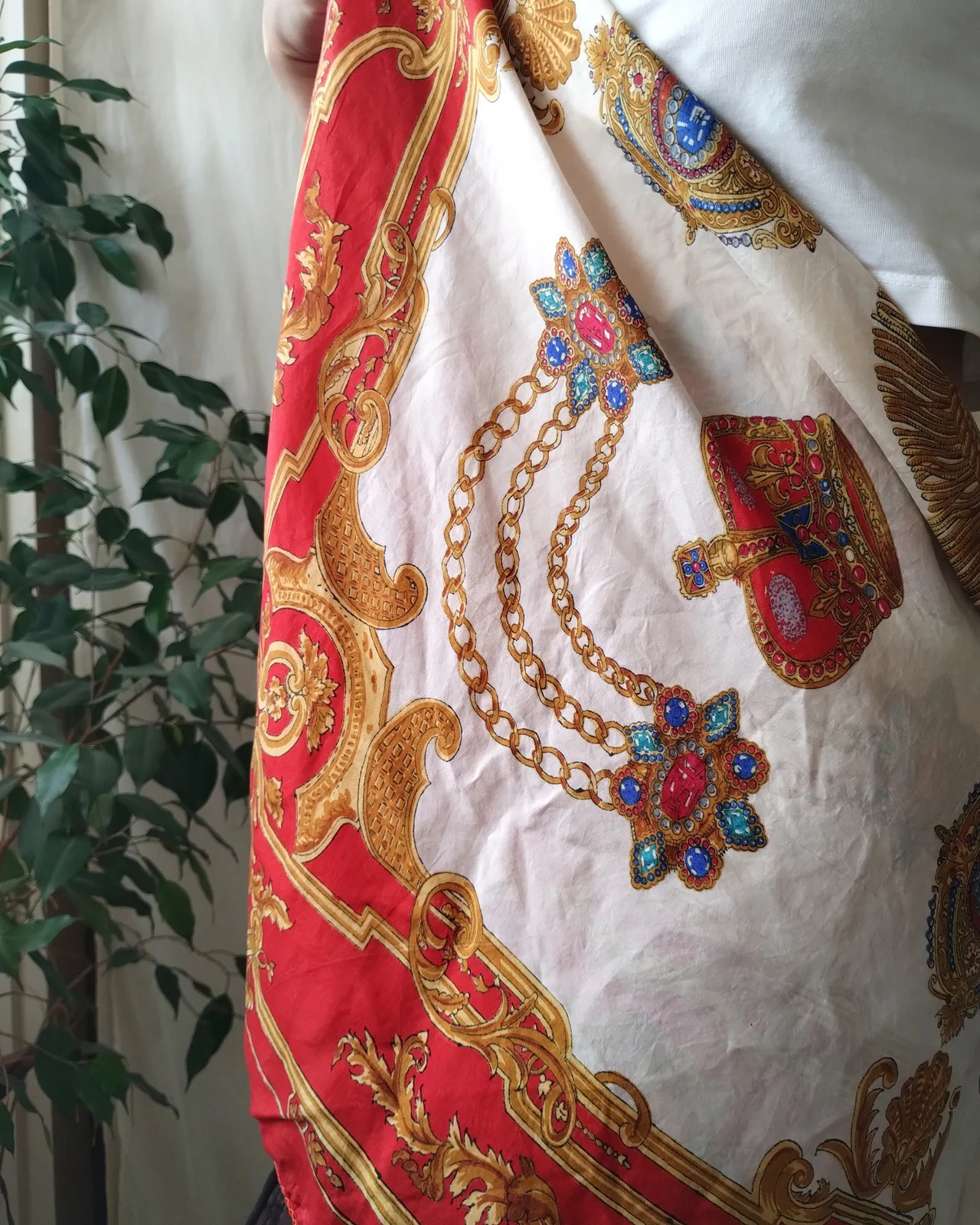 vintage svilena marama
