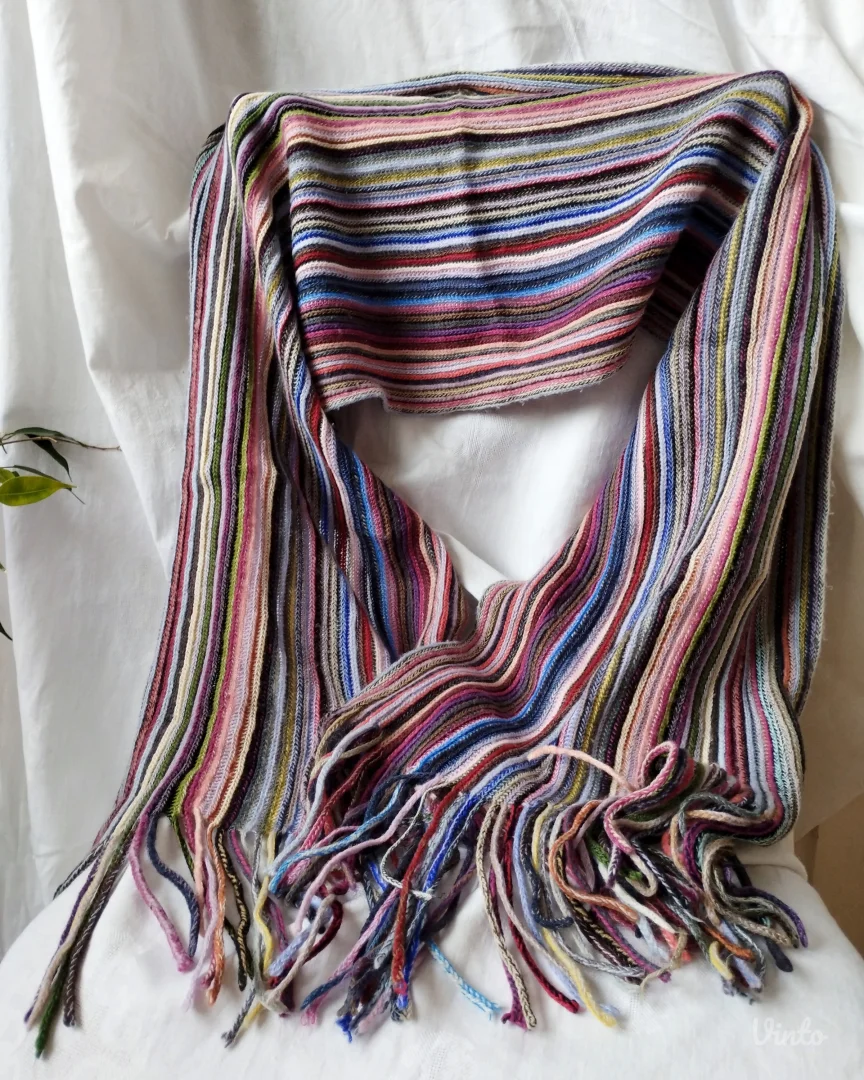 Šareni šal sa resama