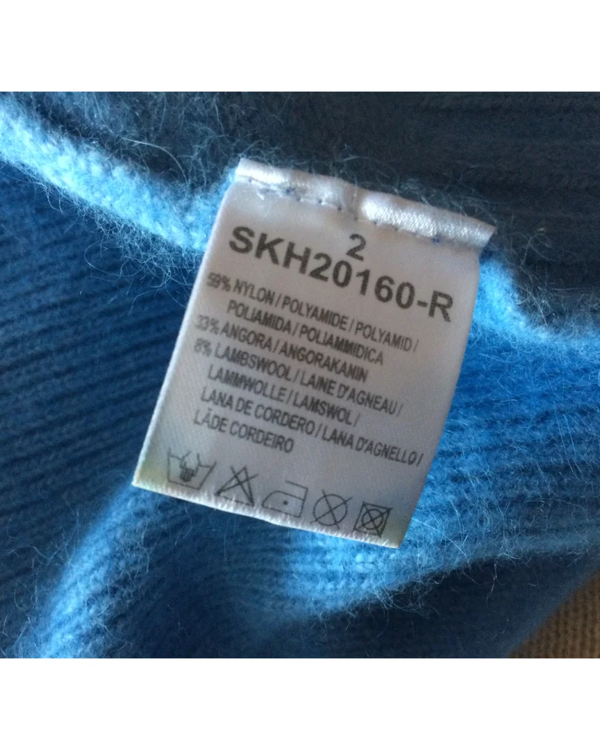 Crop off-the-shoulder džemper