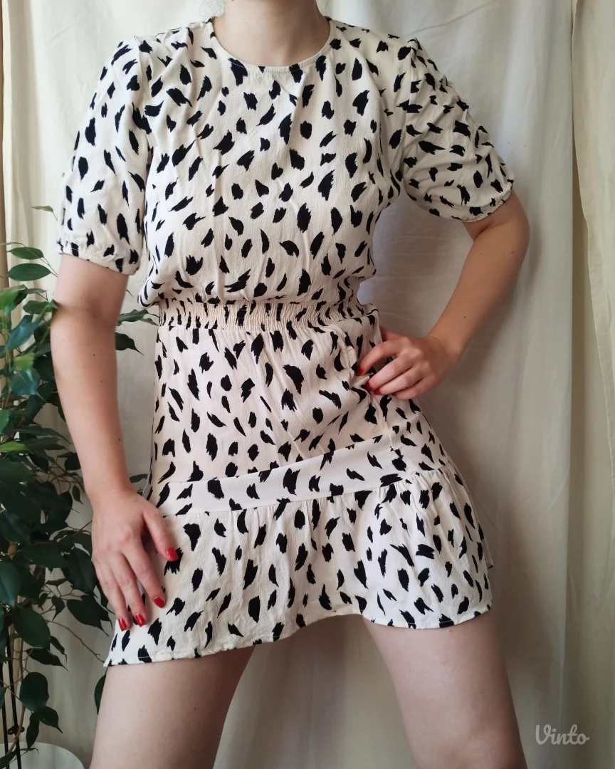 Stradivarius haljina