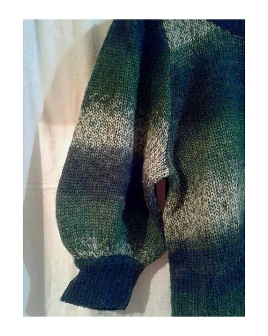 H&M duži džemper sa puf rukavima