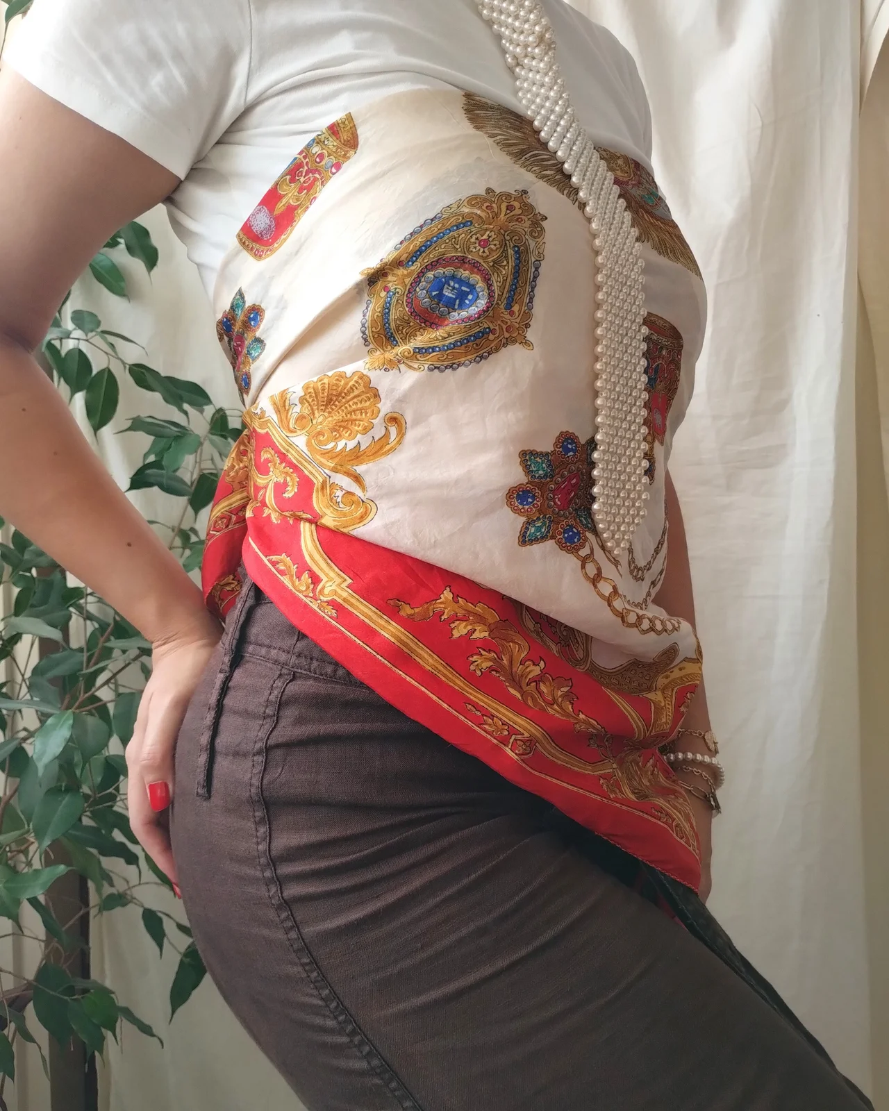 vintage svilena marama