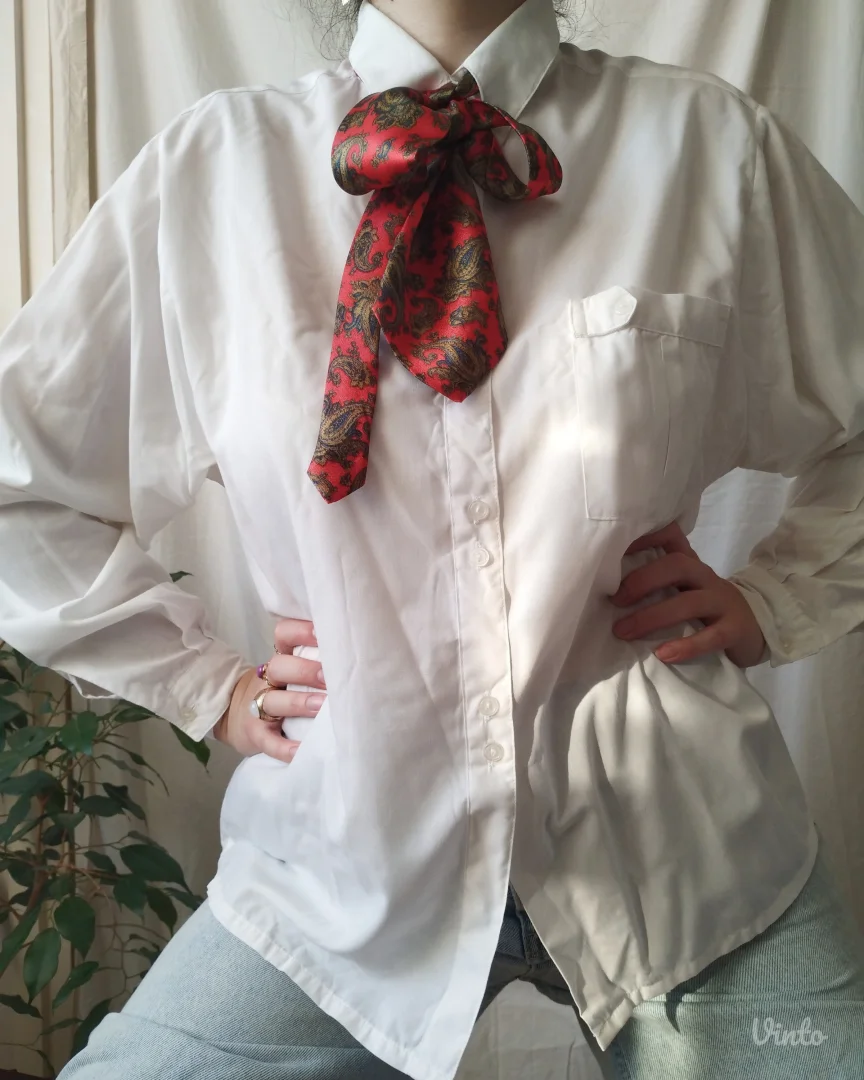 Oversized bela košulja