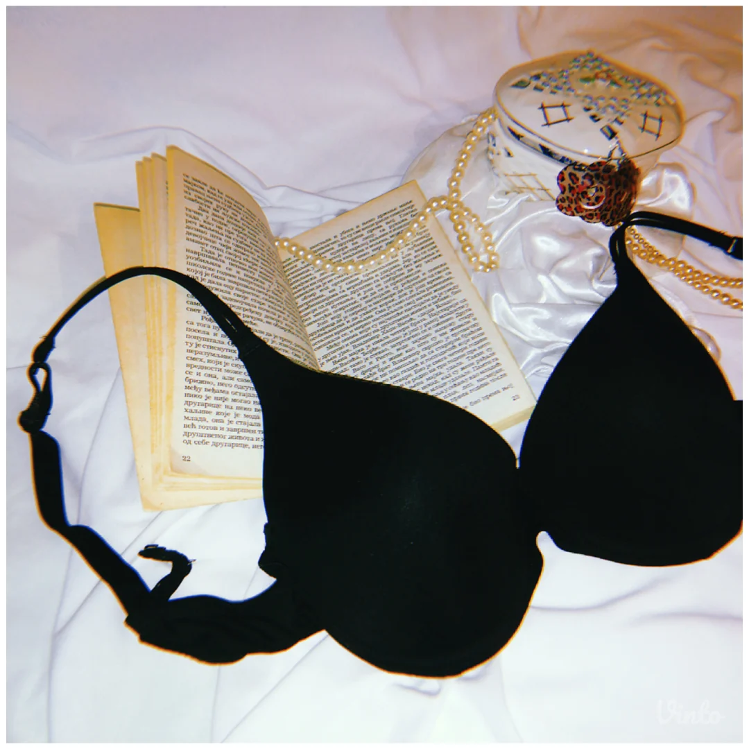 Crni brushalter sa push-up efektom; 75C