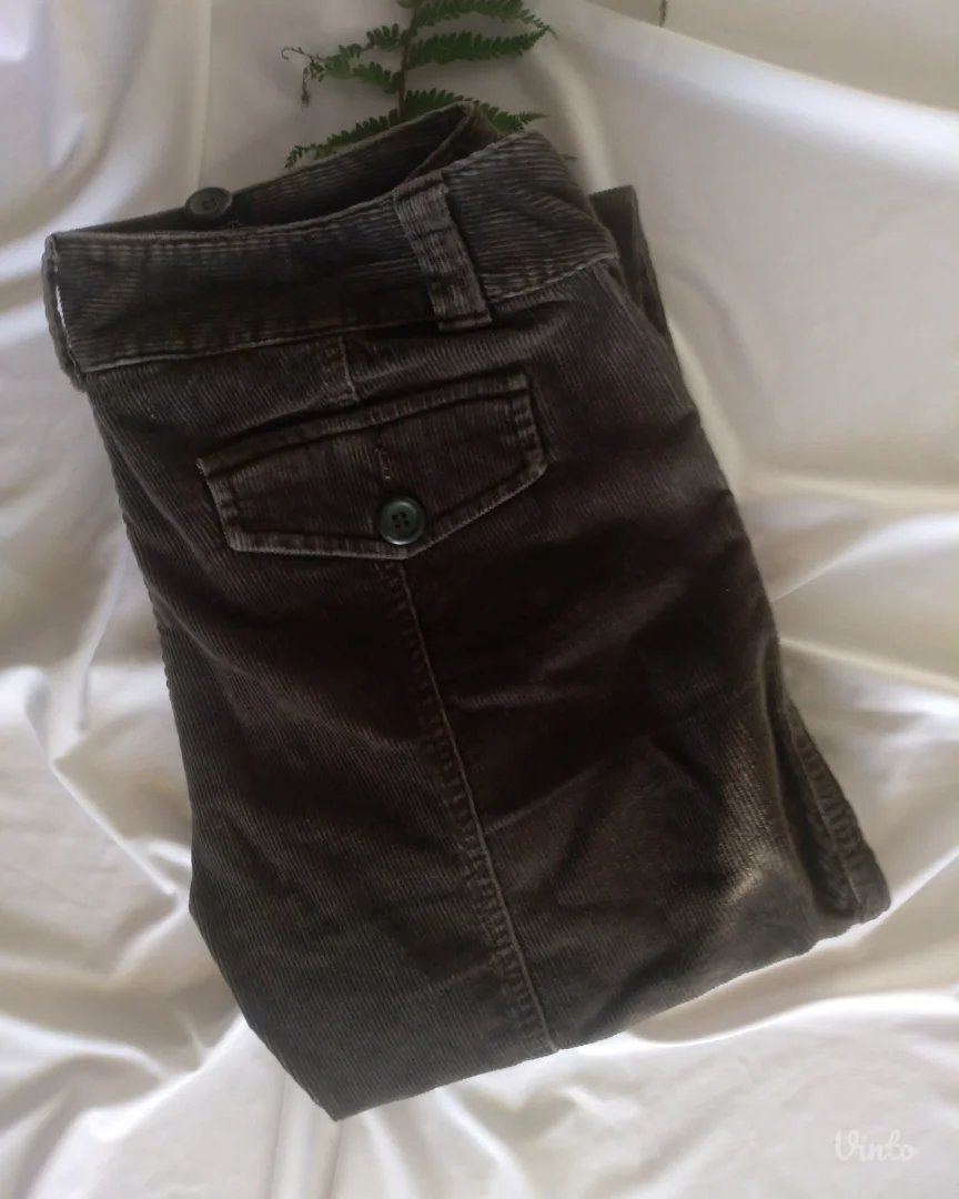 H&M somotne pantalone