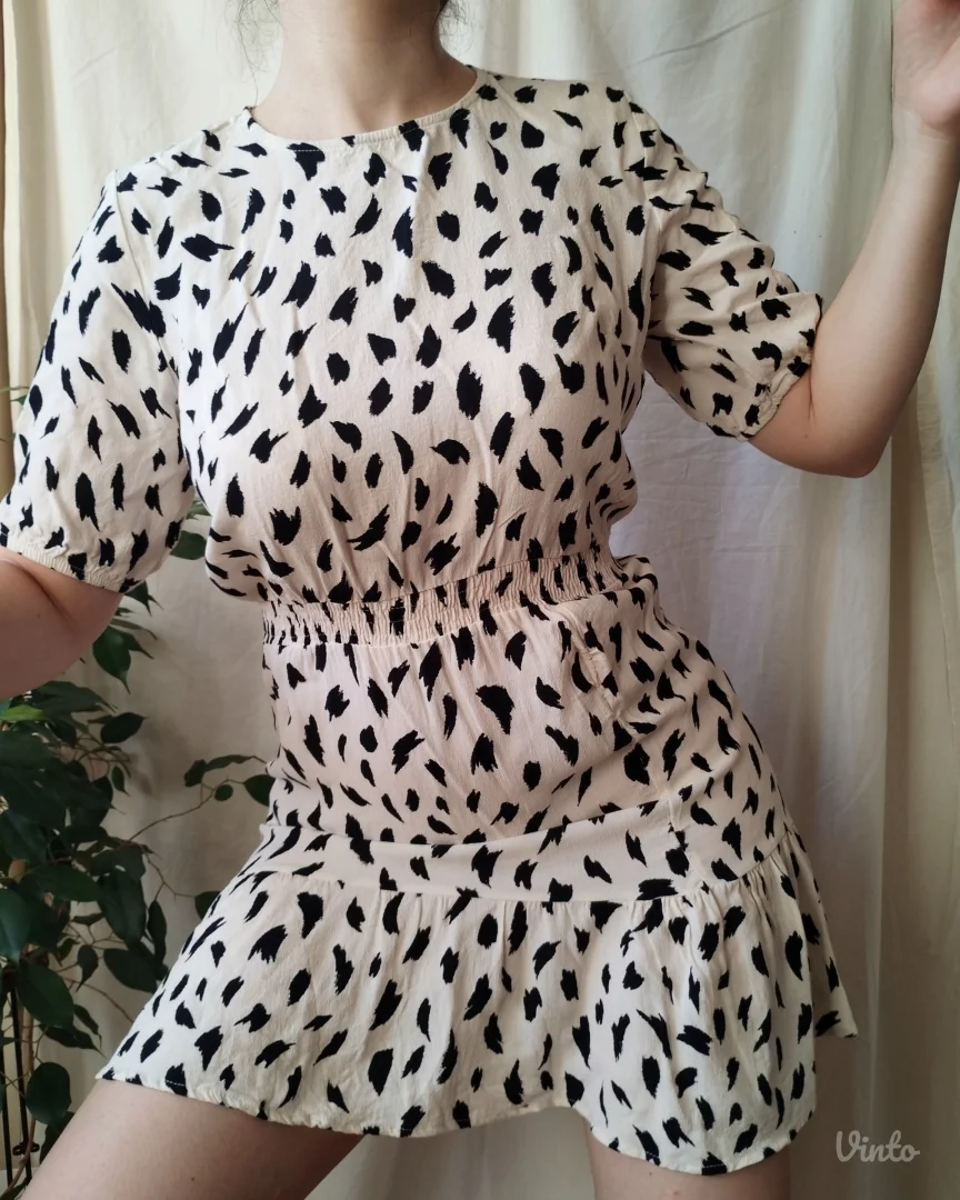 Stradivarius haljina