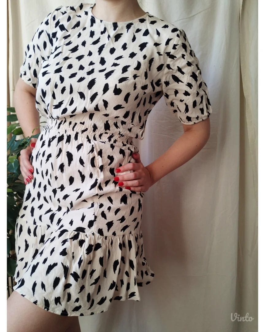 Stradivarius haljina