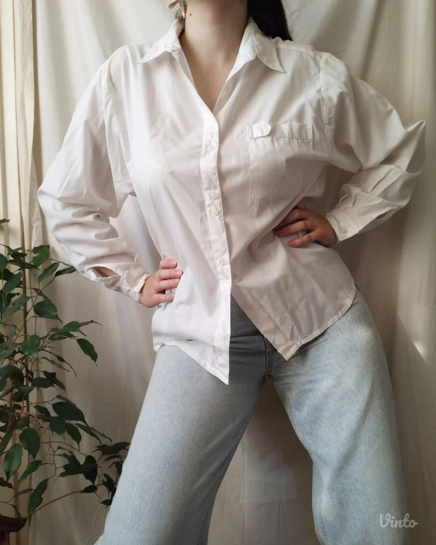 Oversized bela košulja