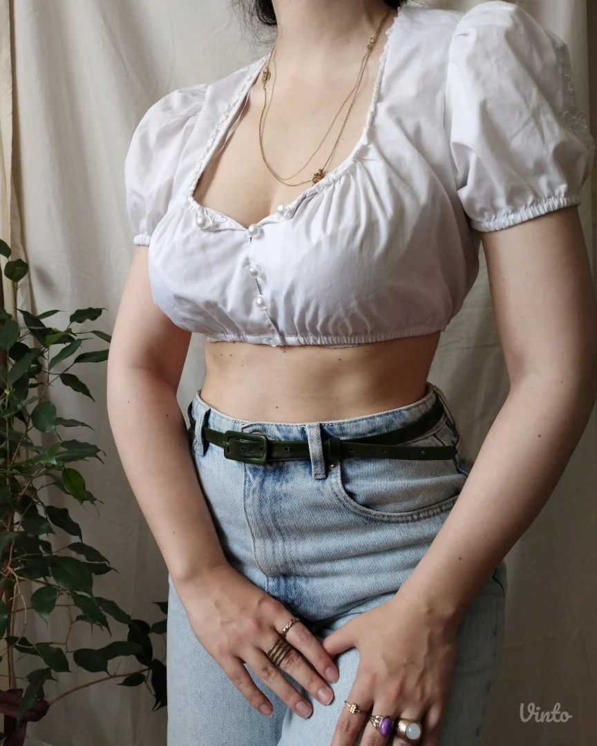 Dirndl crop top