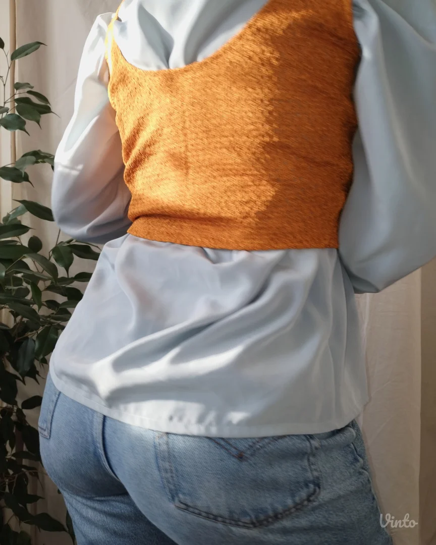 Narandžasti končani crop top