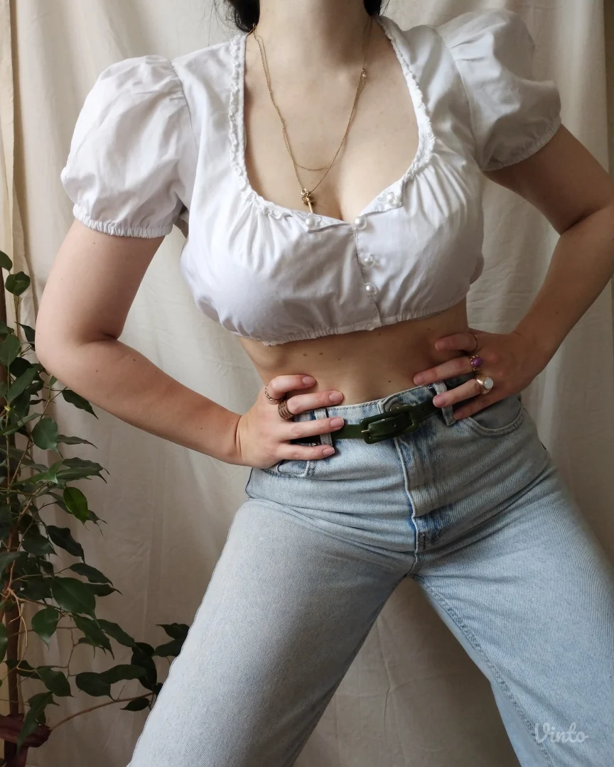 Dirndl crop top