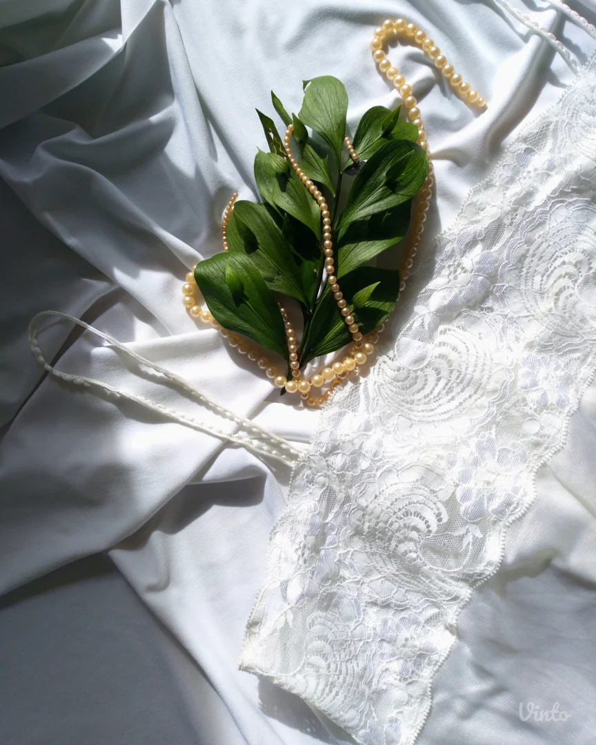 YESSICA (C&A) majica sa čipkom