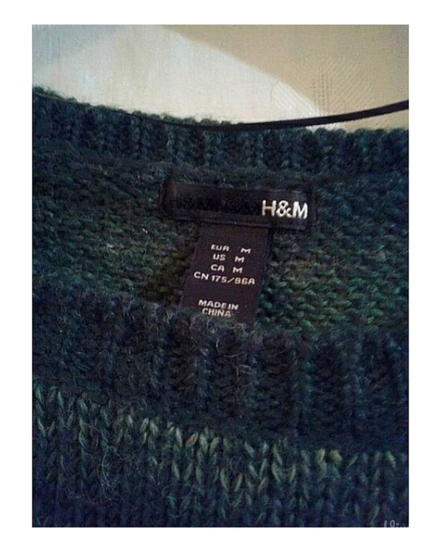 H&M duži džemper sa puf rukavima