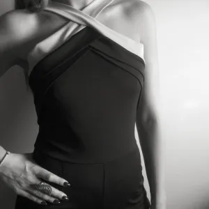 Crno-beli kombinezon