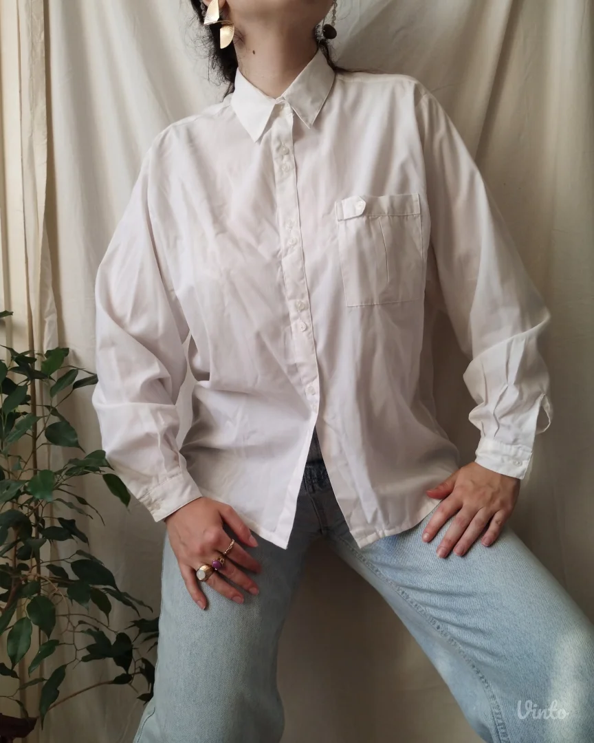 Oversized bela košulja