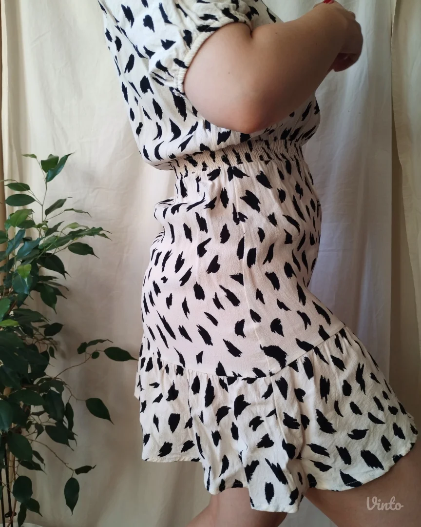 Stradivarius haljina