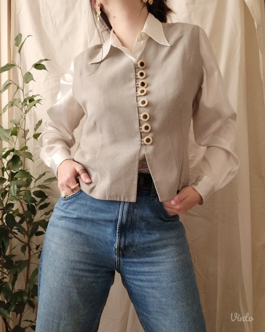 Vintage prsluk sa dugmićima