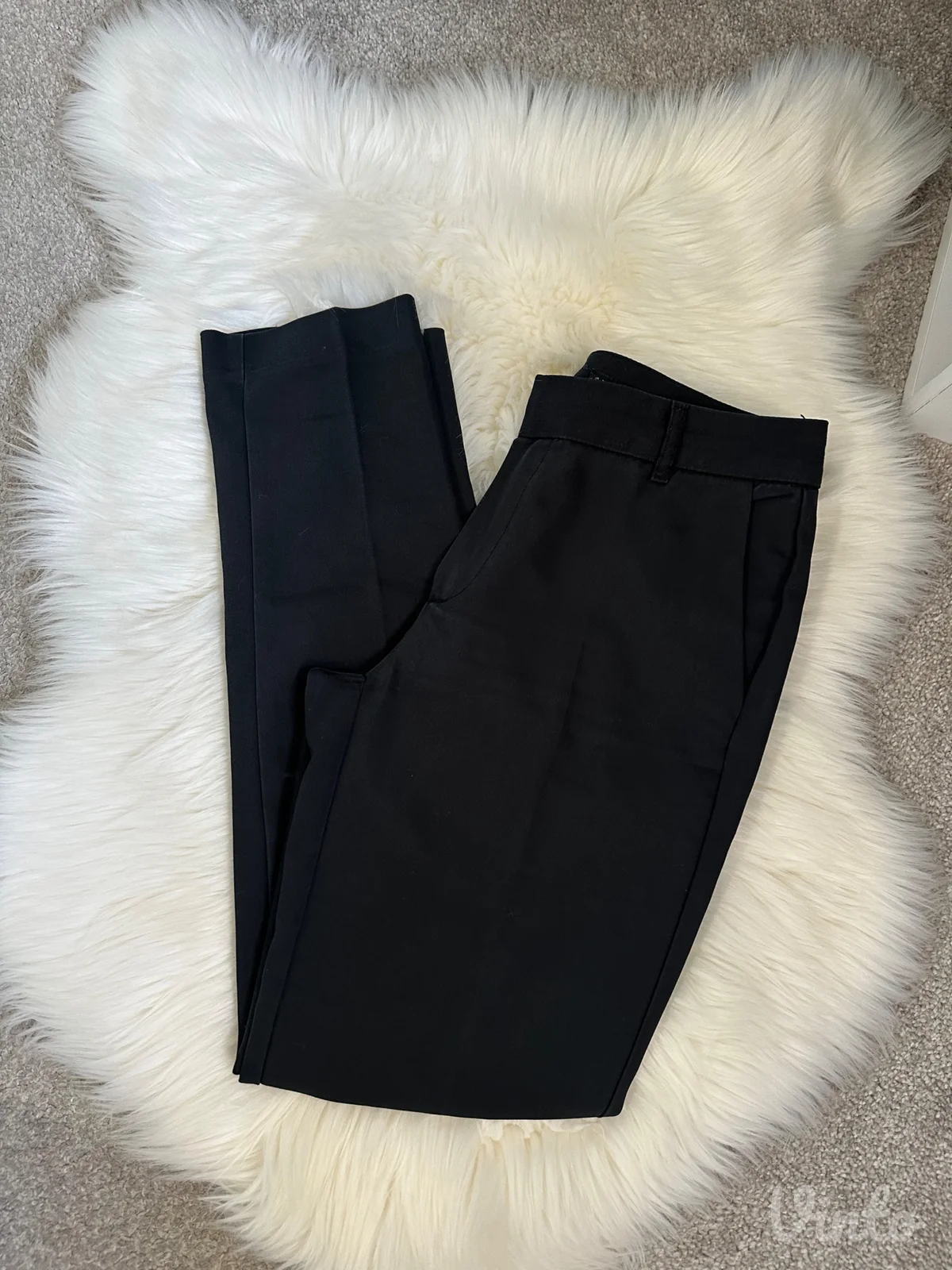 Zara elegantne pantalone