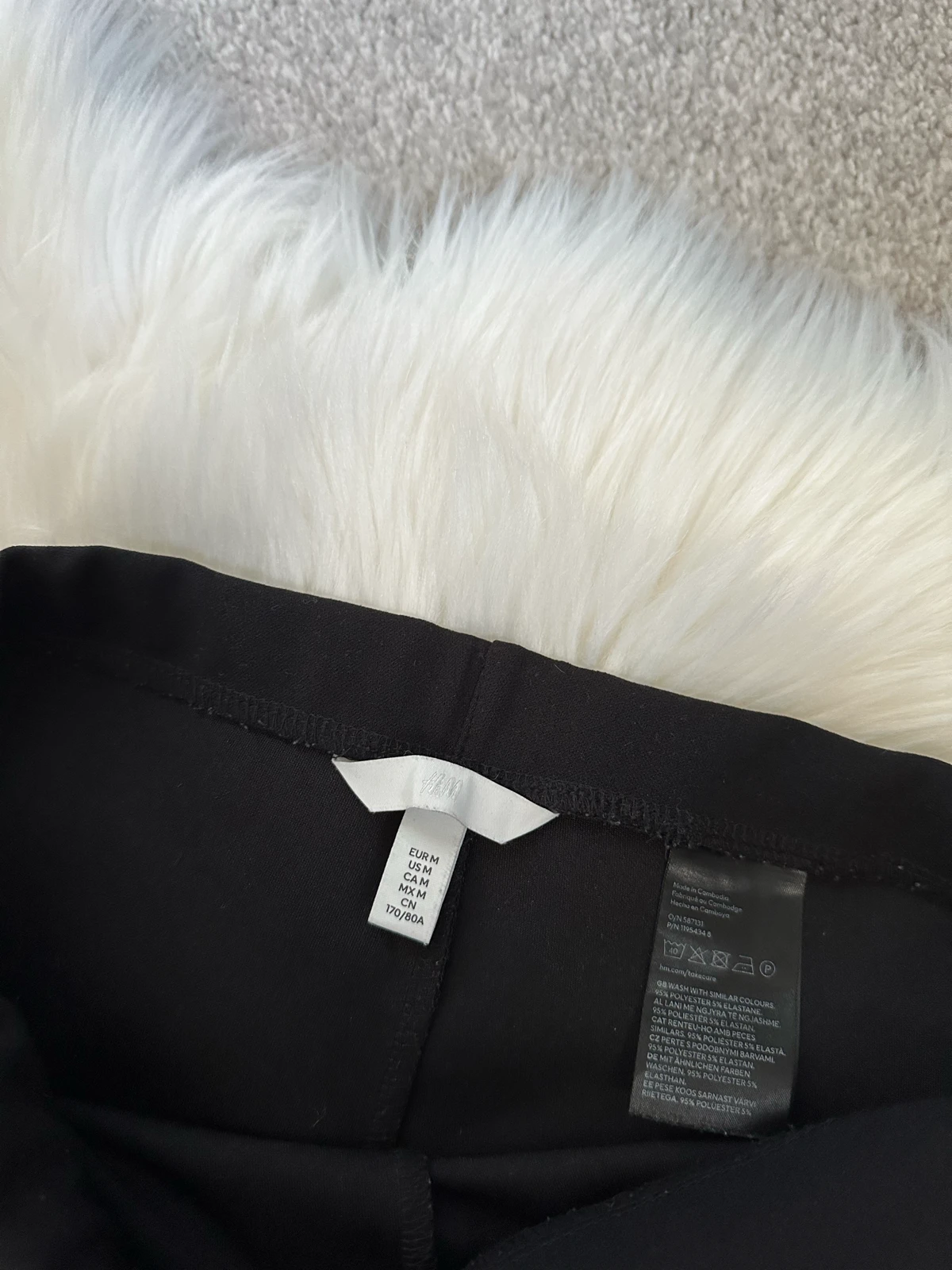 H&M elegantne pantalone