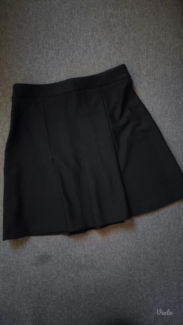 C&A crna suknjica xs