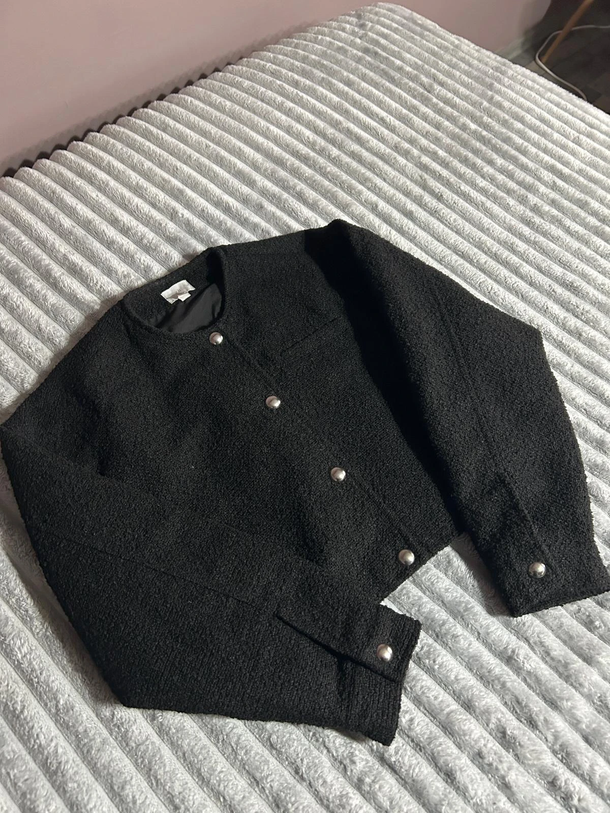 H&M jaknica