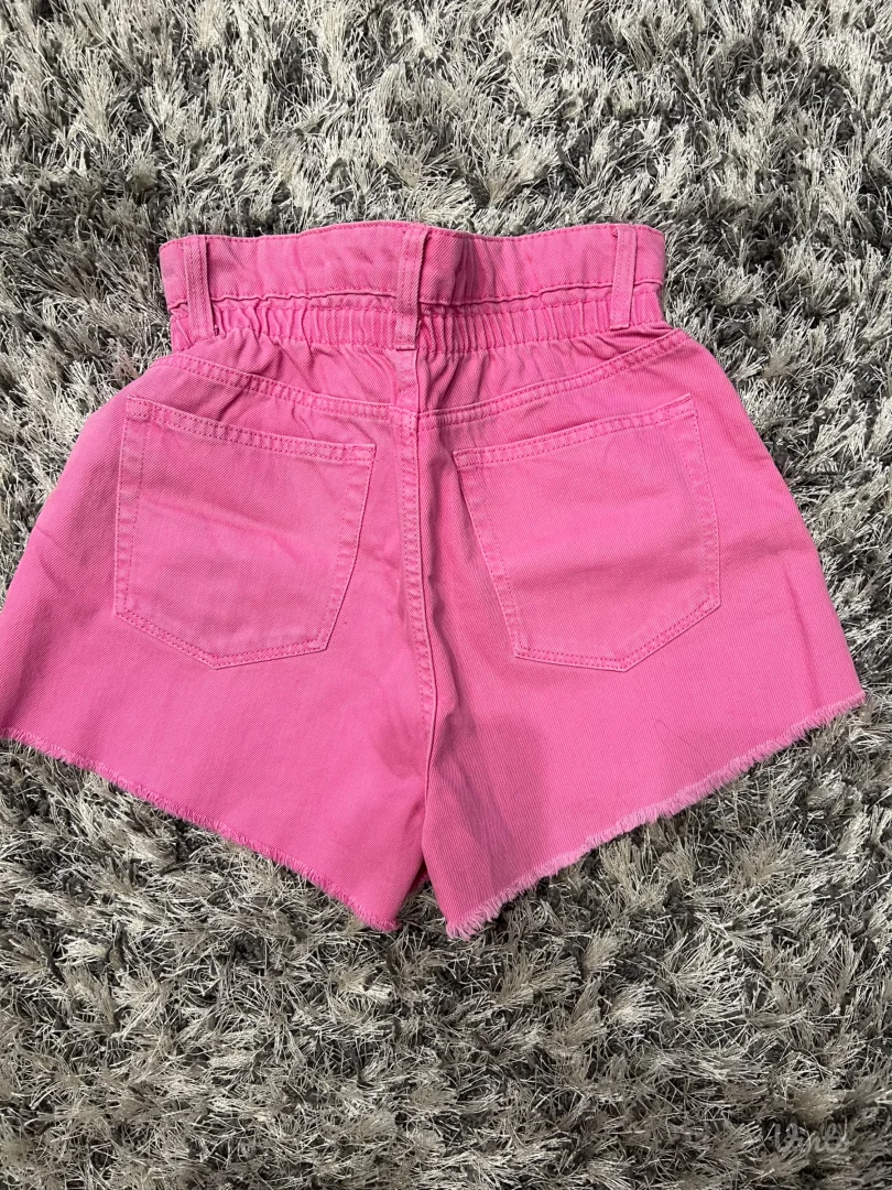 Bershka rozi sorc