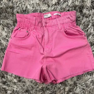 Bershka rozi sorc