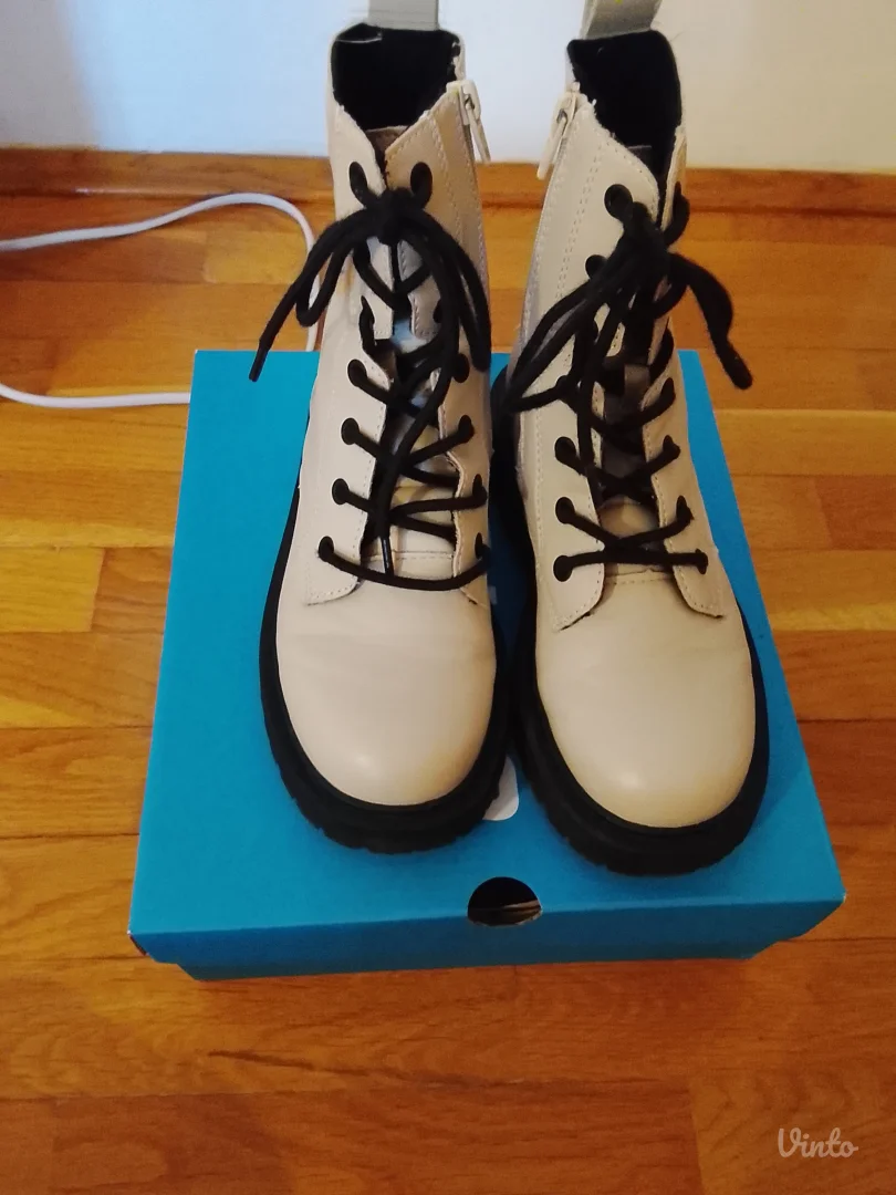 Cizmice za devojcice Zara