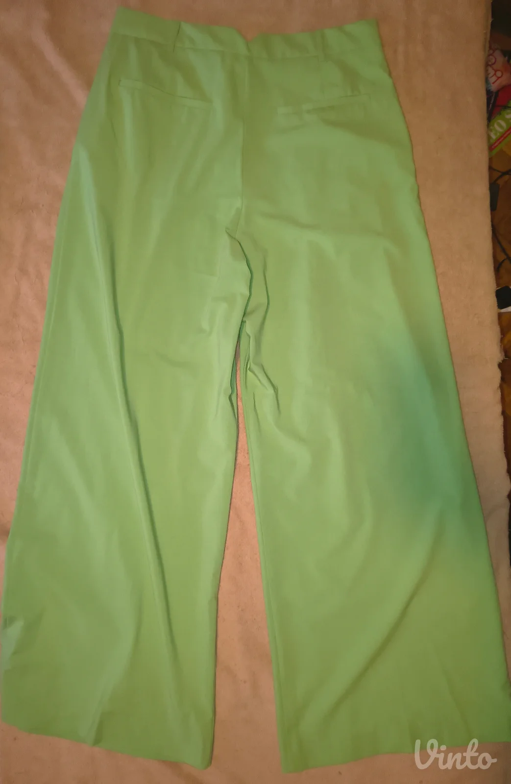 Zara zelene pantalone