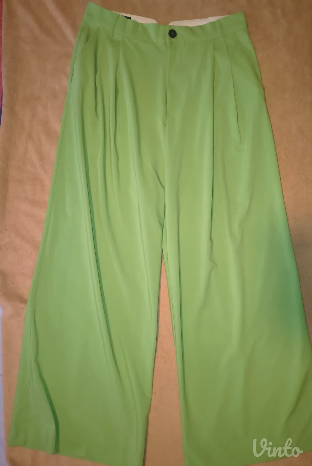 Zara zelene pantalone