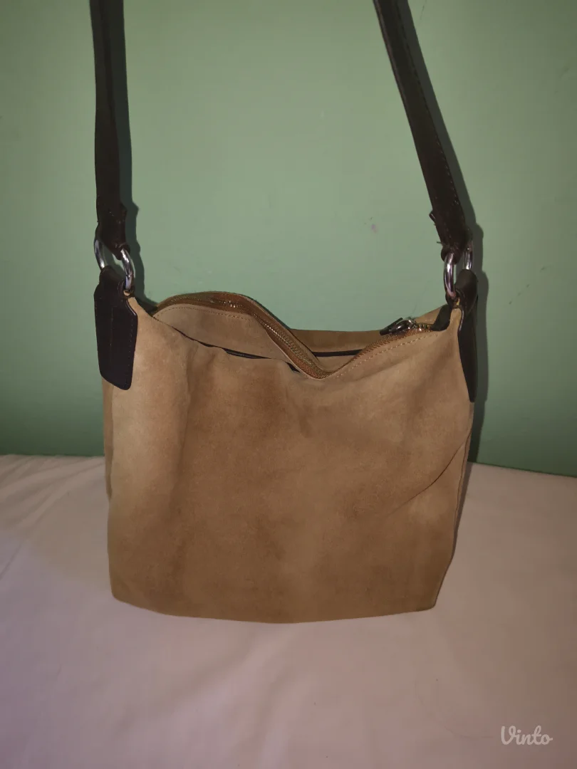 Stradivarius torbica od prirodne kože