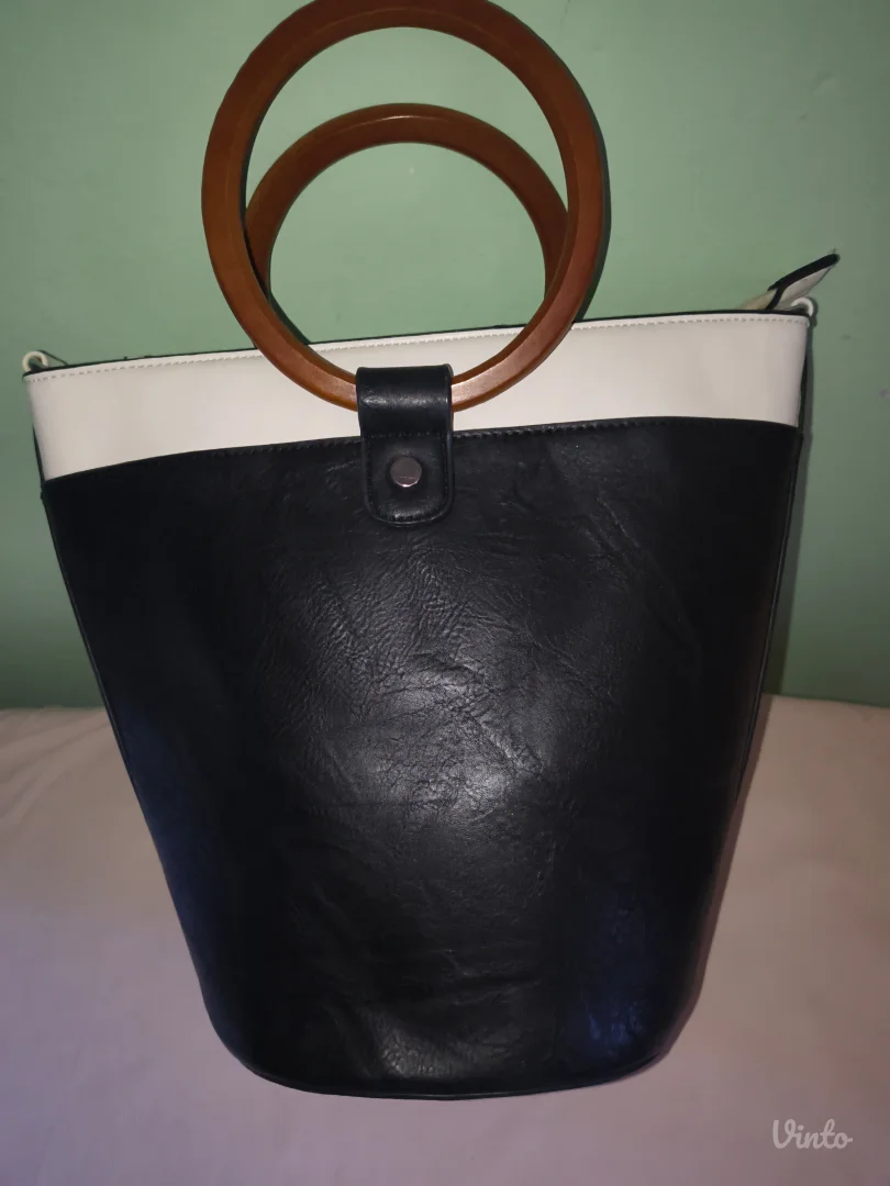 Trapez torba sa drvenim ručkama