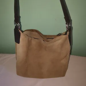 Stradivarius torbica od prirodne kože