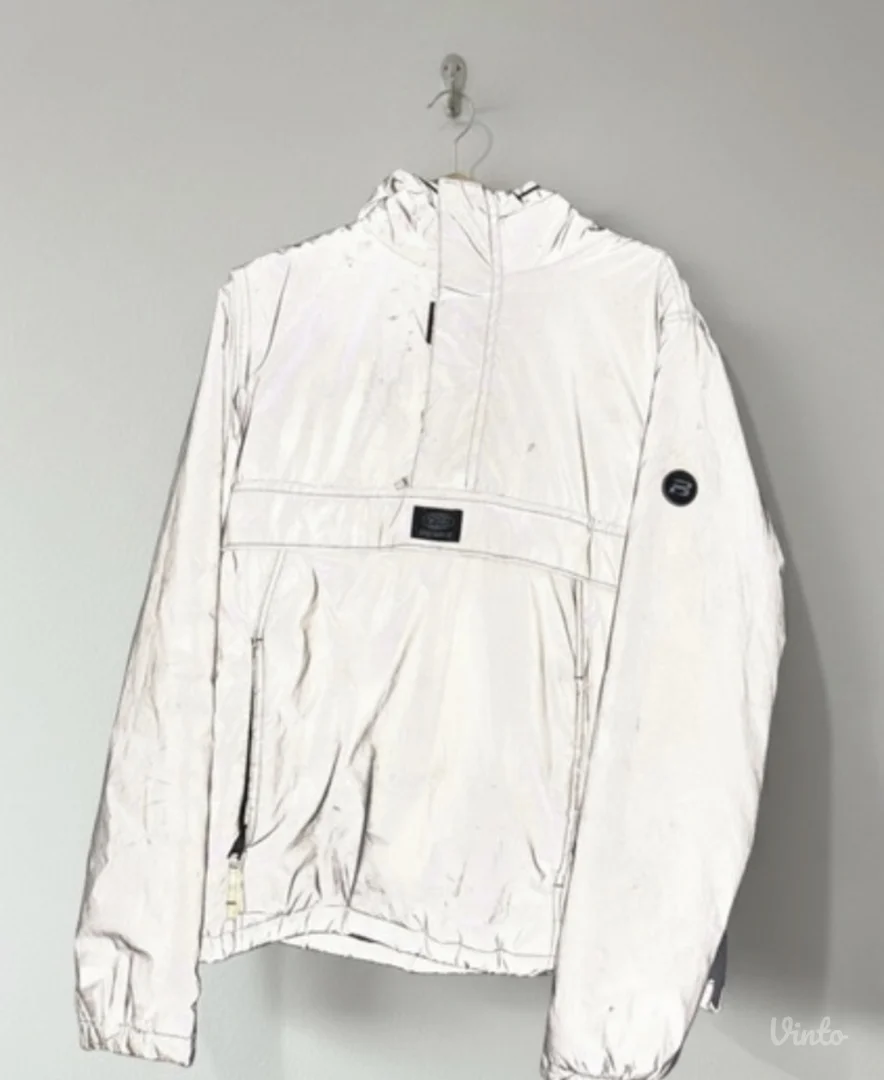 Reflektujuca pull&bear jakna