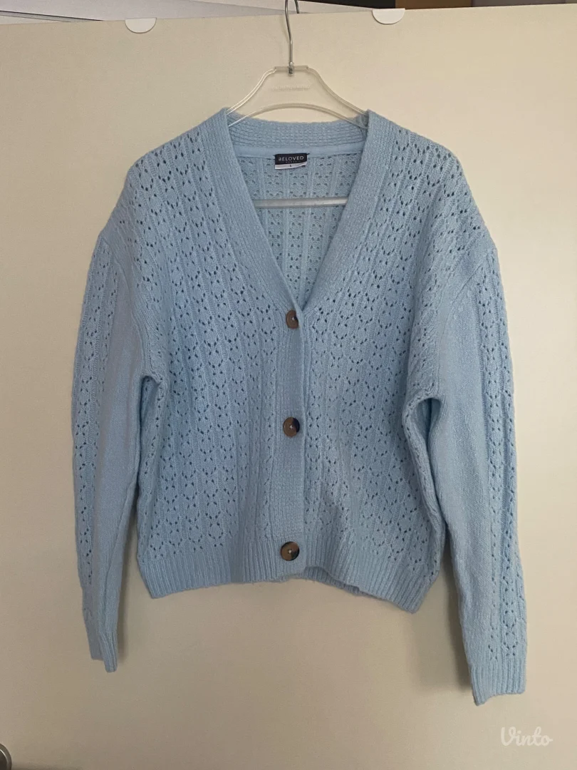 Svetlo plavi kardigan