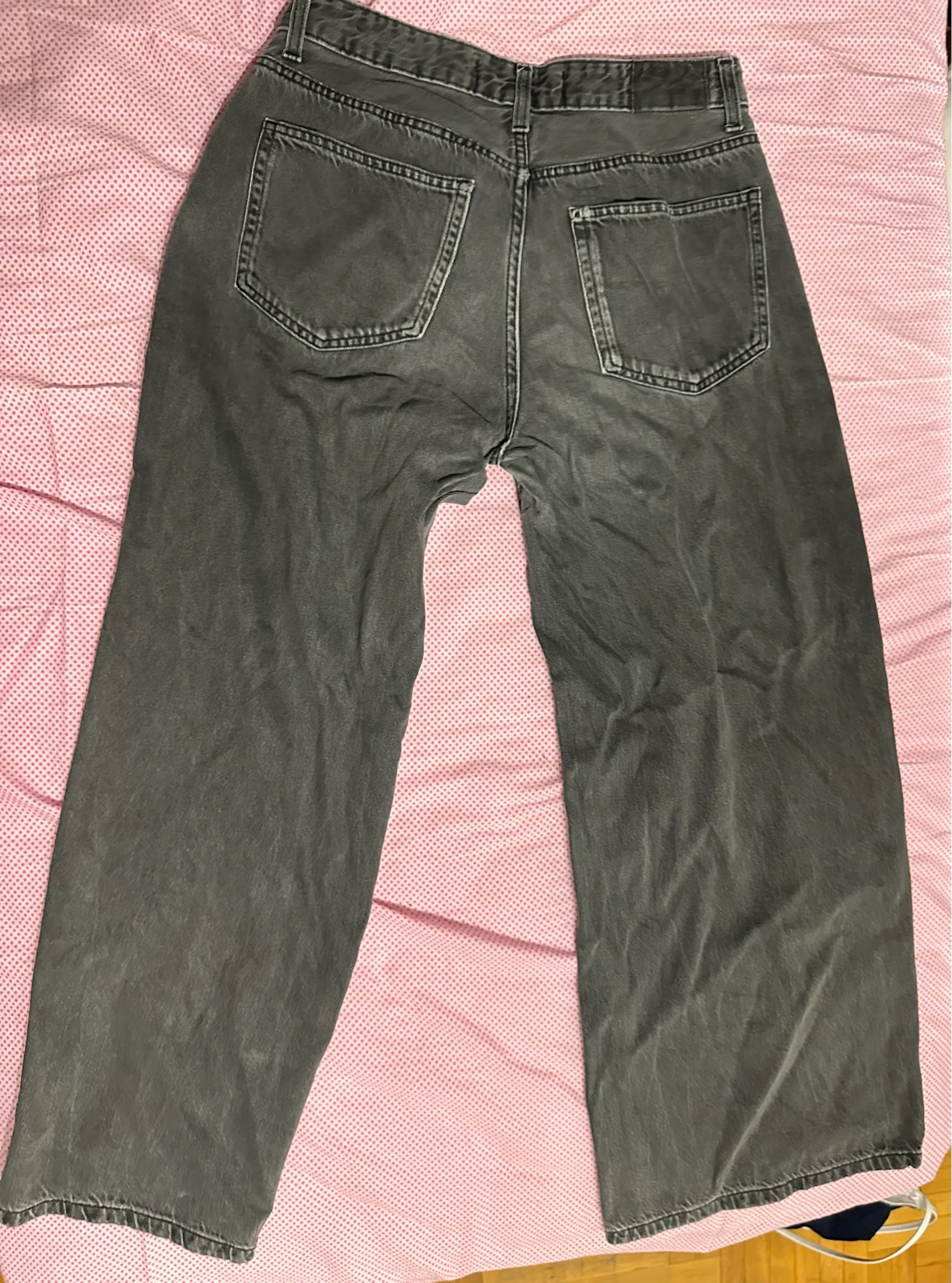 Bershka široke farmerke