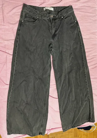 Bershka široke farmerke