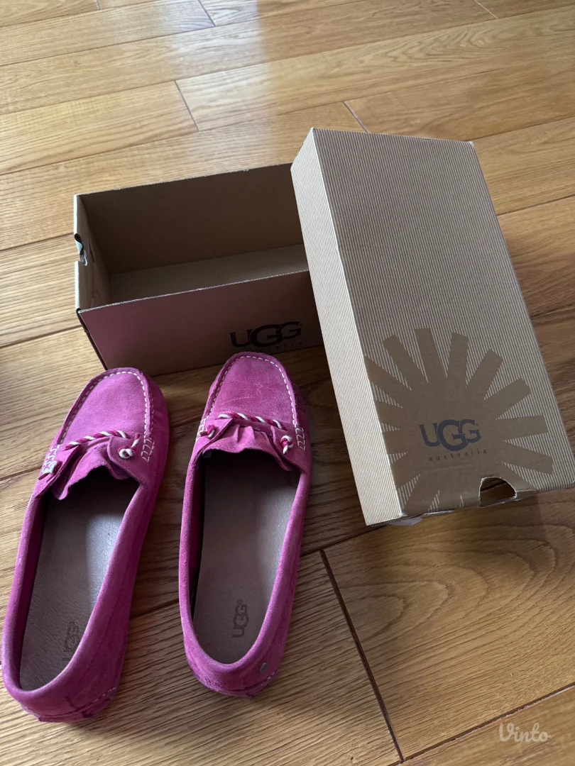 UGG MOKASINE ORIGINAL
