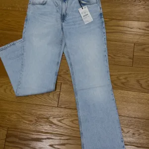 ZARA farmerice