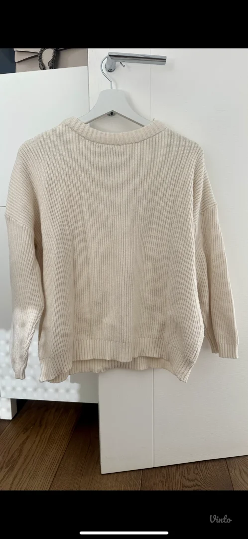 Stradivarius dzemper