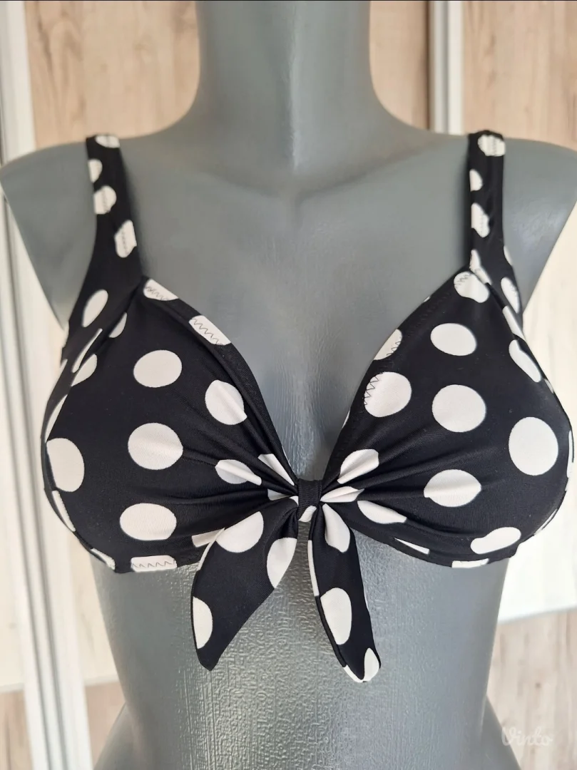 Retro Tufnica Kupaci