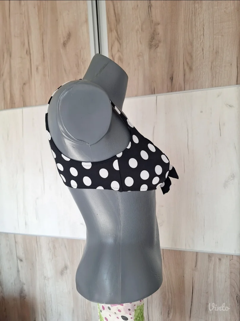 Retro Tufnica Kupaci