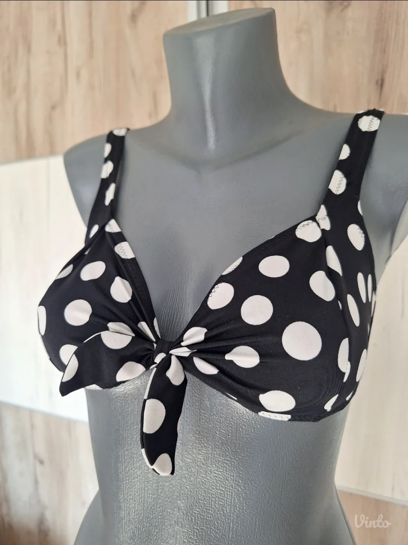 Retro Tufnica Kupaci