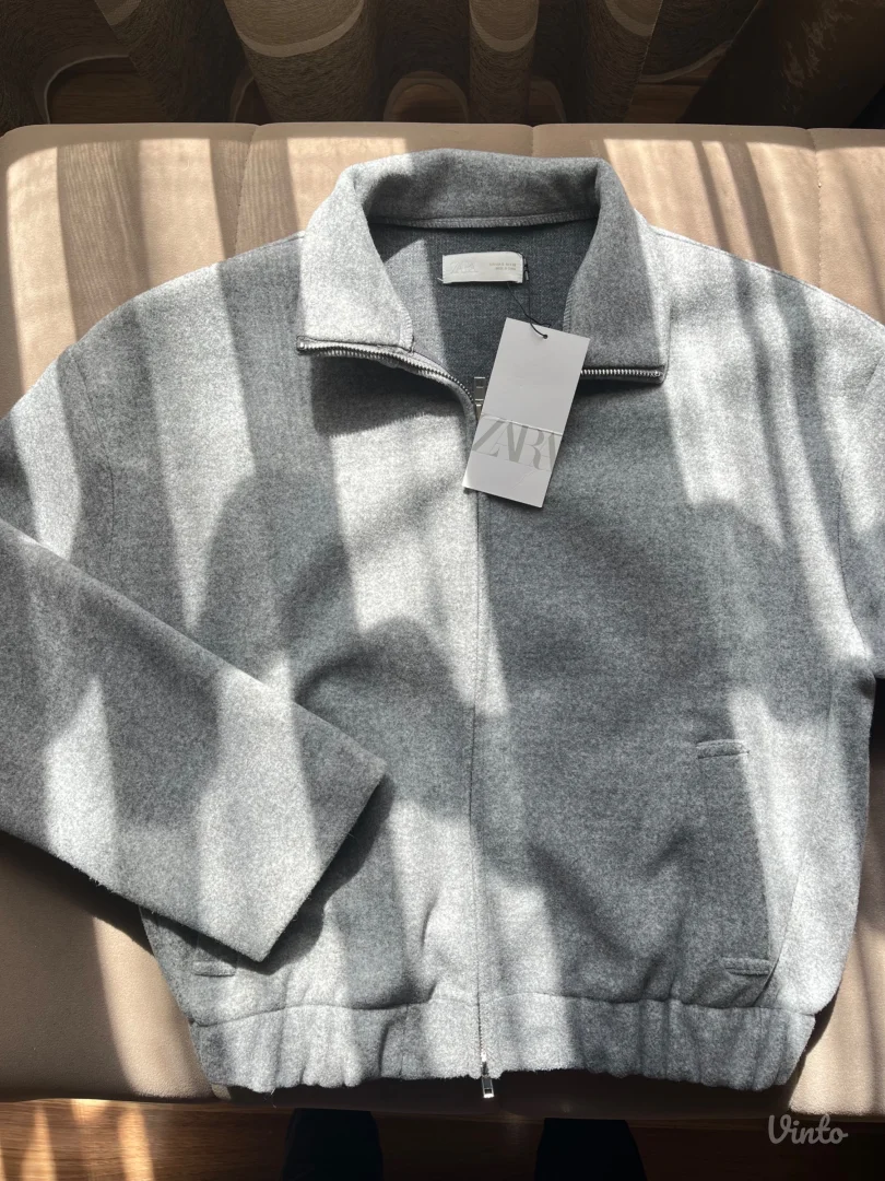 viralna zara jakna S