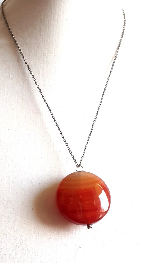 Poludragi kamen karneol, privezak, f=4cm