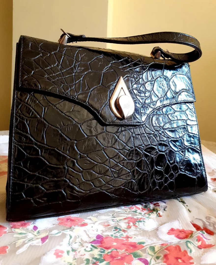 Tašna, kroko- lak KOŽA, postava KOŽA