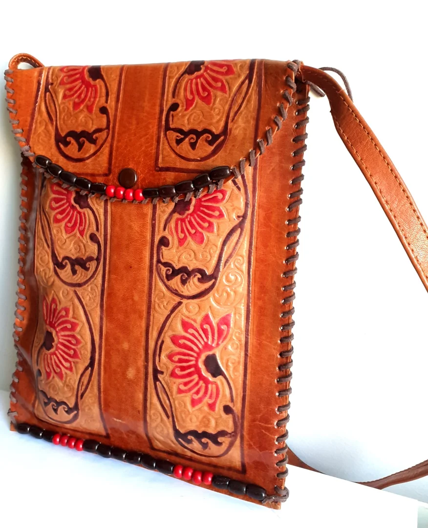 Indijska torbica, PRAVA KOŽA