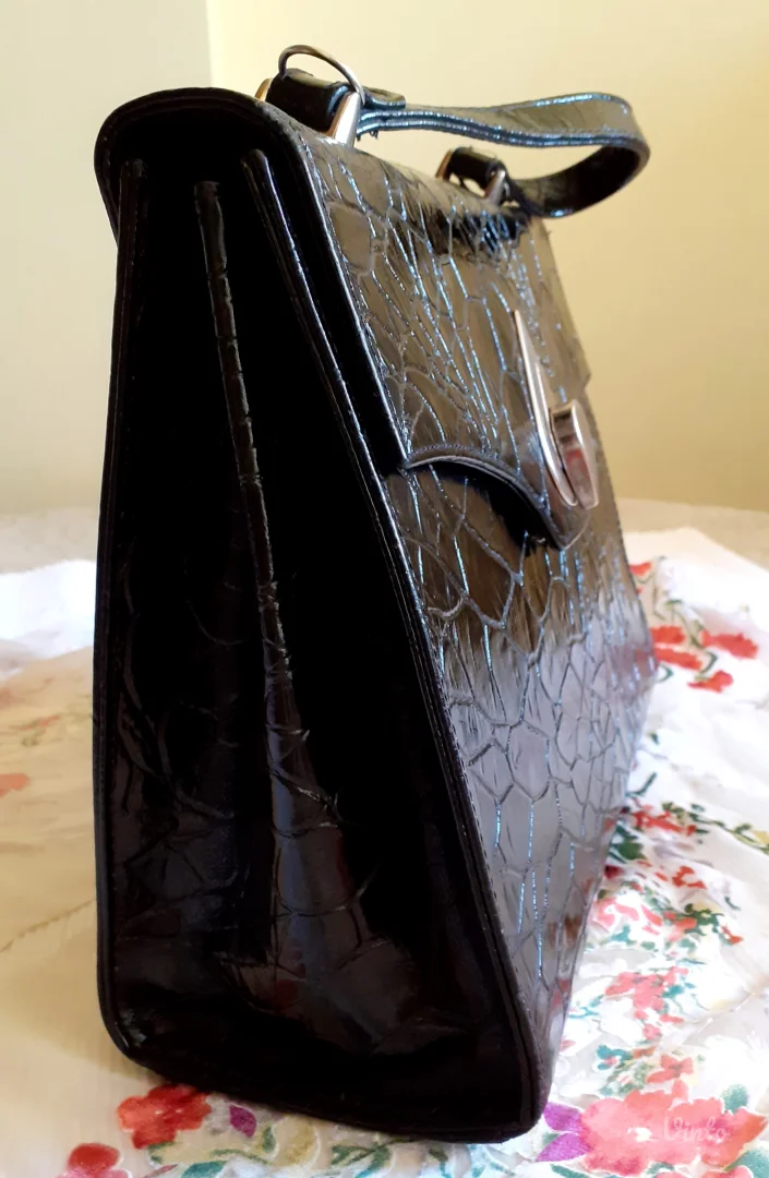 Tašna, kroko- lak KOŽA, postava KOŽA