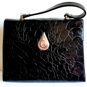 Tašna, kroko- lak KOŽA, postava KOŽA